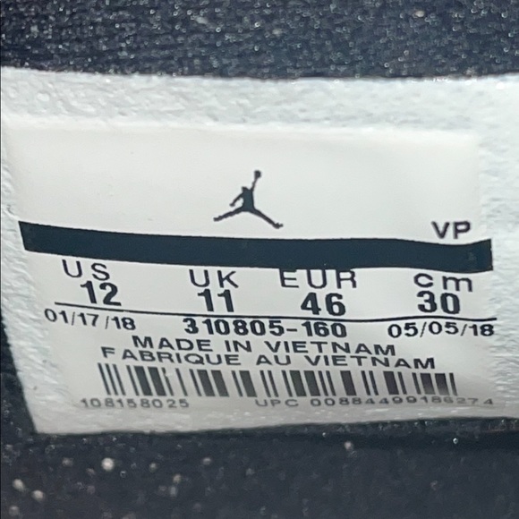 Split blue and red Jordan’s. Great condition! Only worn twice. - Picture 4 of 5